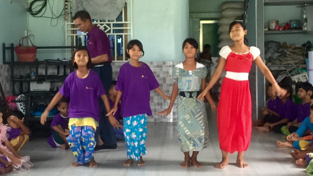 Empfang im Day Care Center - Yangon
