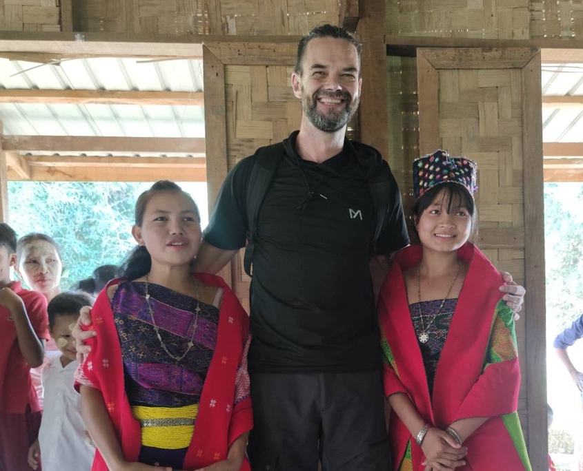 Jochen in Myanmar, Nothilfe