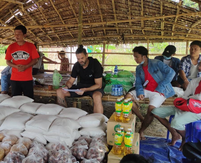 Lebensmittelverteilung, Hilfe für Myanmar