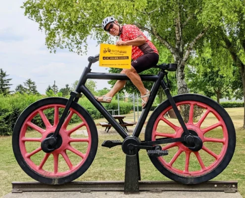 Gemeinsam stark für bedrohte Mädchen: Bines Radl-Challenge 2023.