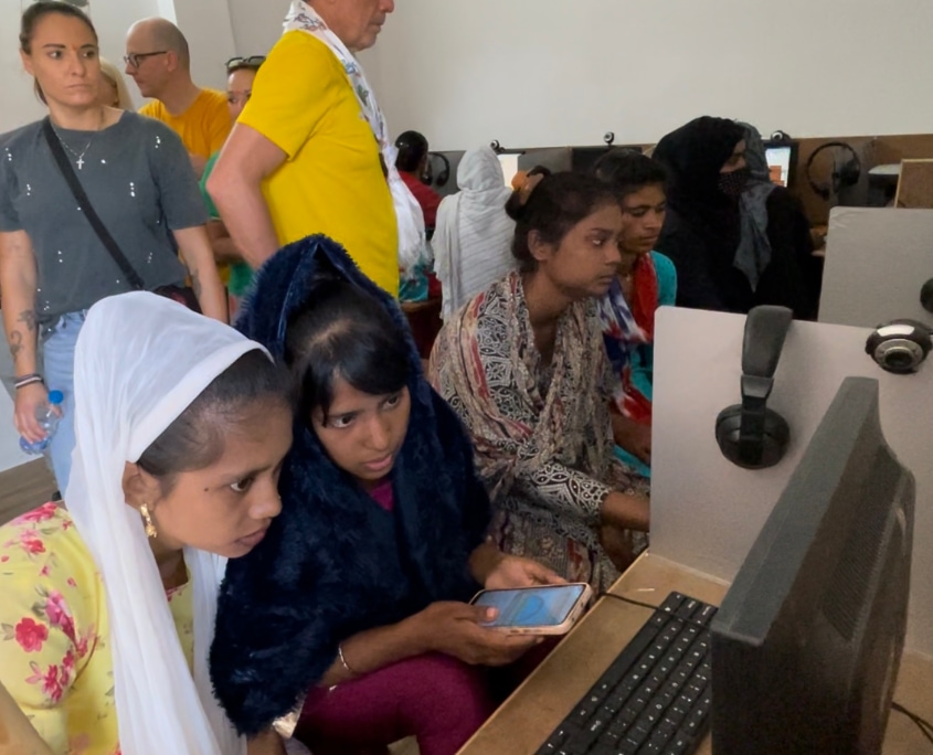 Die digitalen Bibliothekarinnen von Bihar
