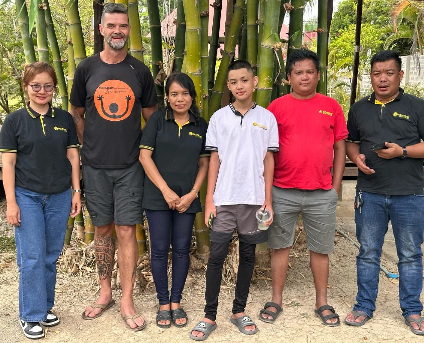 Das Myanmar Team im Einsatz