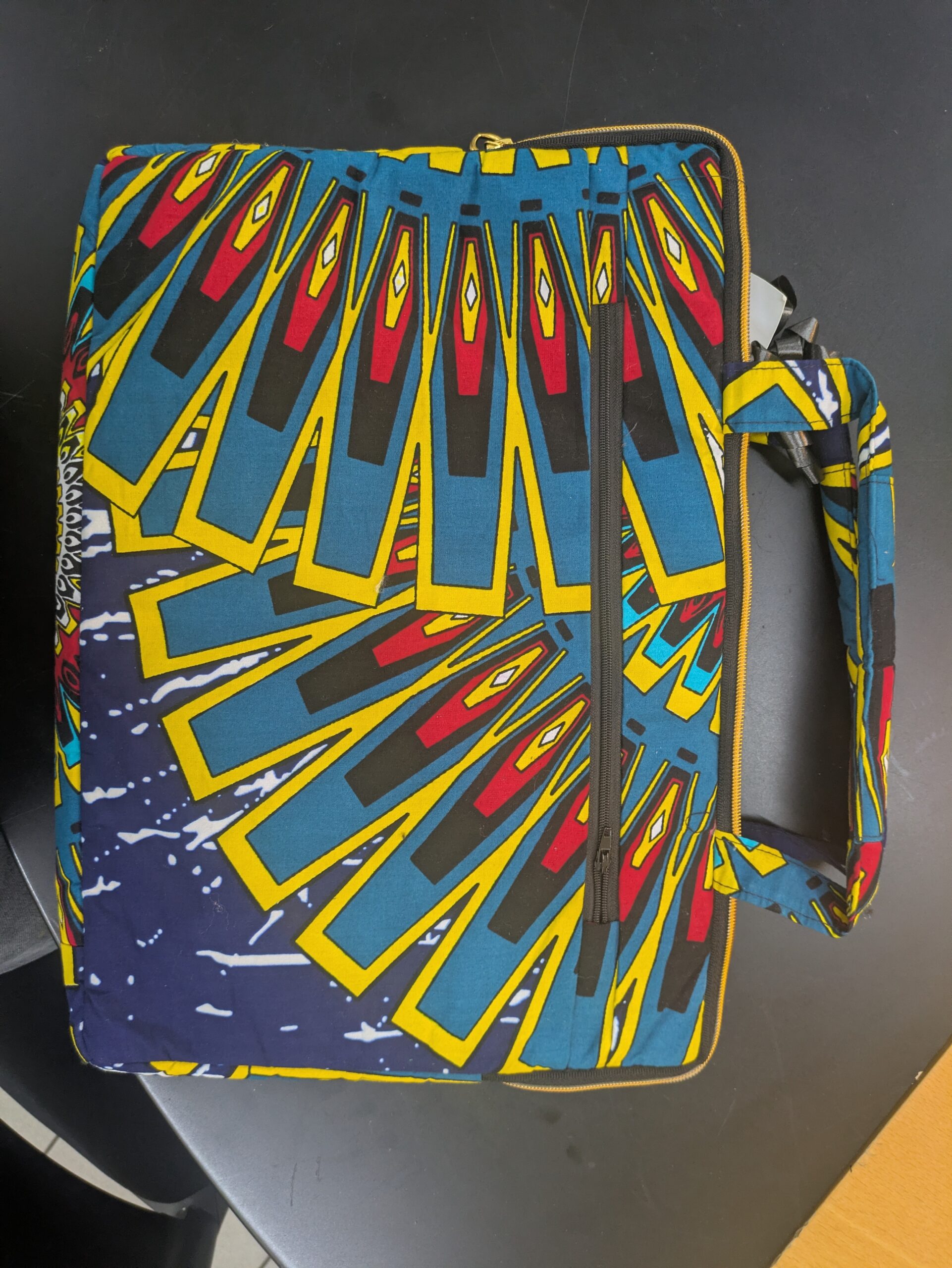 PXL_20251209_140755203 Laptoptasche