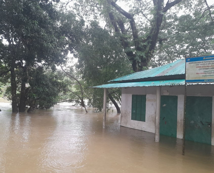 Bangladesch Überschwemmung_Fluthilfe 05_c_SONNE-International 2026 Eine SONNE Schule unter Wasser - Überschwemungen in Bangladesch 11. Juli 2026