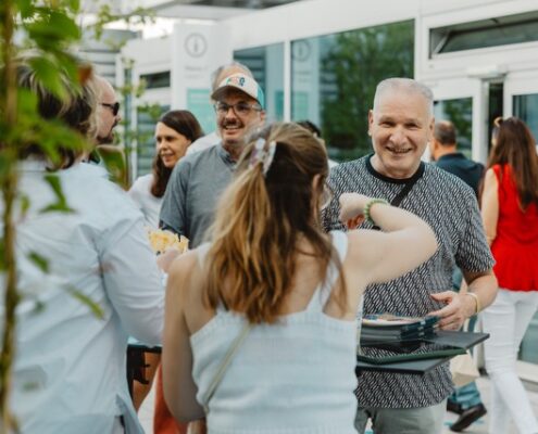 Mittel (SOMMERFEST2027(c)Fabian_Skala-3452)