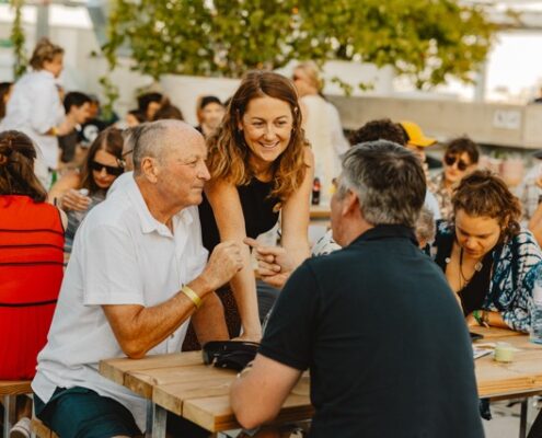 Mittel (SOMMERFEST2027(c)Fabian_Skala-5411)